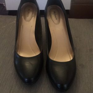 Nine West Black Pumps